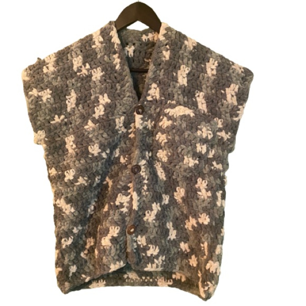 Vintage handmade chenille afghan knit sweater vest with button front
